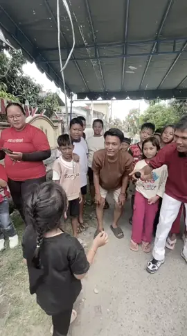 pas liat liat dokumentasi 17 san kemaren salfok sama video ini wkwk #ayah #cintapertama #semangat #17agustus #lomba17agustus #makankerupuk #virall #rameinnn #tenang #ada #ayahhebat #fyppp #zyxbca #fypplisssssss #trendingggg #lombaagustusan 