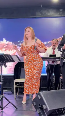 Ömür neğmelerim🎼🎤 Azerbaijan song🇦🇿❤️ #еврейскаясвадьба #fypシ゚viral #usa🇺🇸foryou🔥🔥🔥 #jewishwedding #еврейскаямудрость 