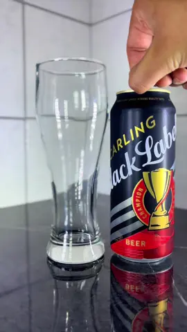 Black Label😍 #fyp #viral #southafrica #southafricatiktok #southafricatiktok🇿🇦 #capetown #BlackLabel #Beer 