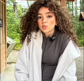 Demitra Kalogera in Recent Hiking Video Twixtor/RSMB Clip Pack w 12 Clips // scp: sundaescps // sharpen: fi1tz // #demitrakalogeras #demitrakalogerasedit #thekalogerasisters #clippack #twixtor @demitrakalogeras @kalogerassisterstiktok 