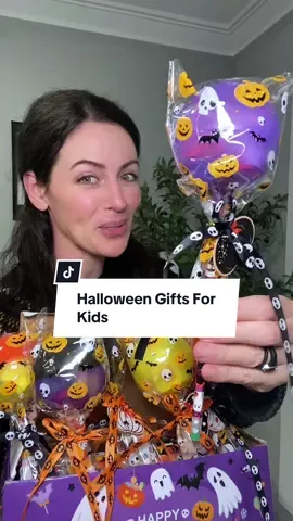 Replying to @Sara | joyfulmamax2 cutest non-candy Halloween gift for kids classroom parties or boo baskets 🎃  #halloweengifts #boobasket #kidshalloween #halloween #halloweenparty 