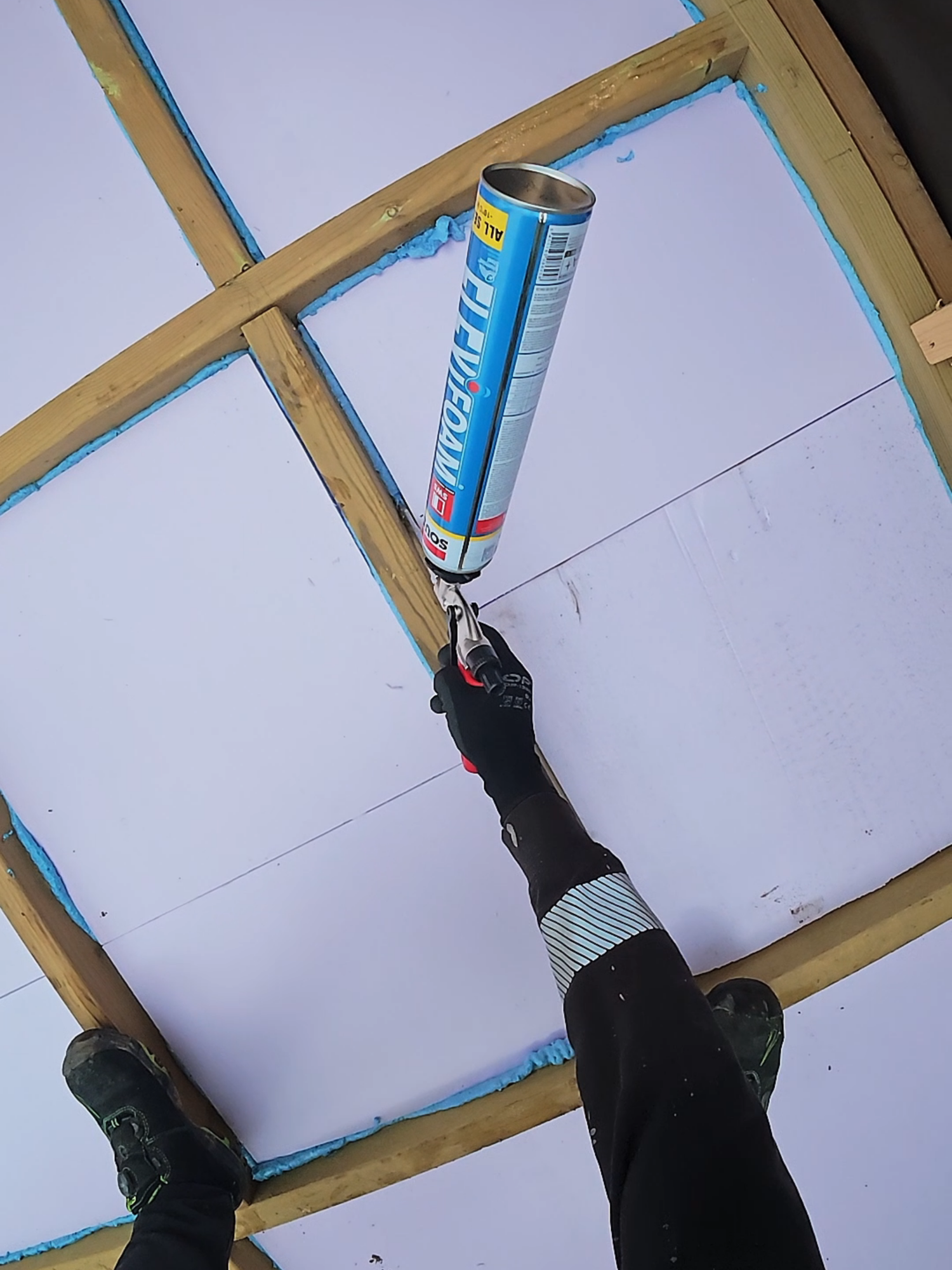 Miten tehtiin lattia et se oikeesti pysyy lämpimänä #rakentaminen #pihasauna #construction #vinkki