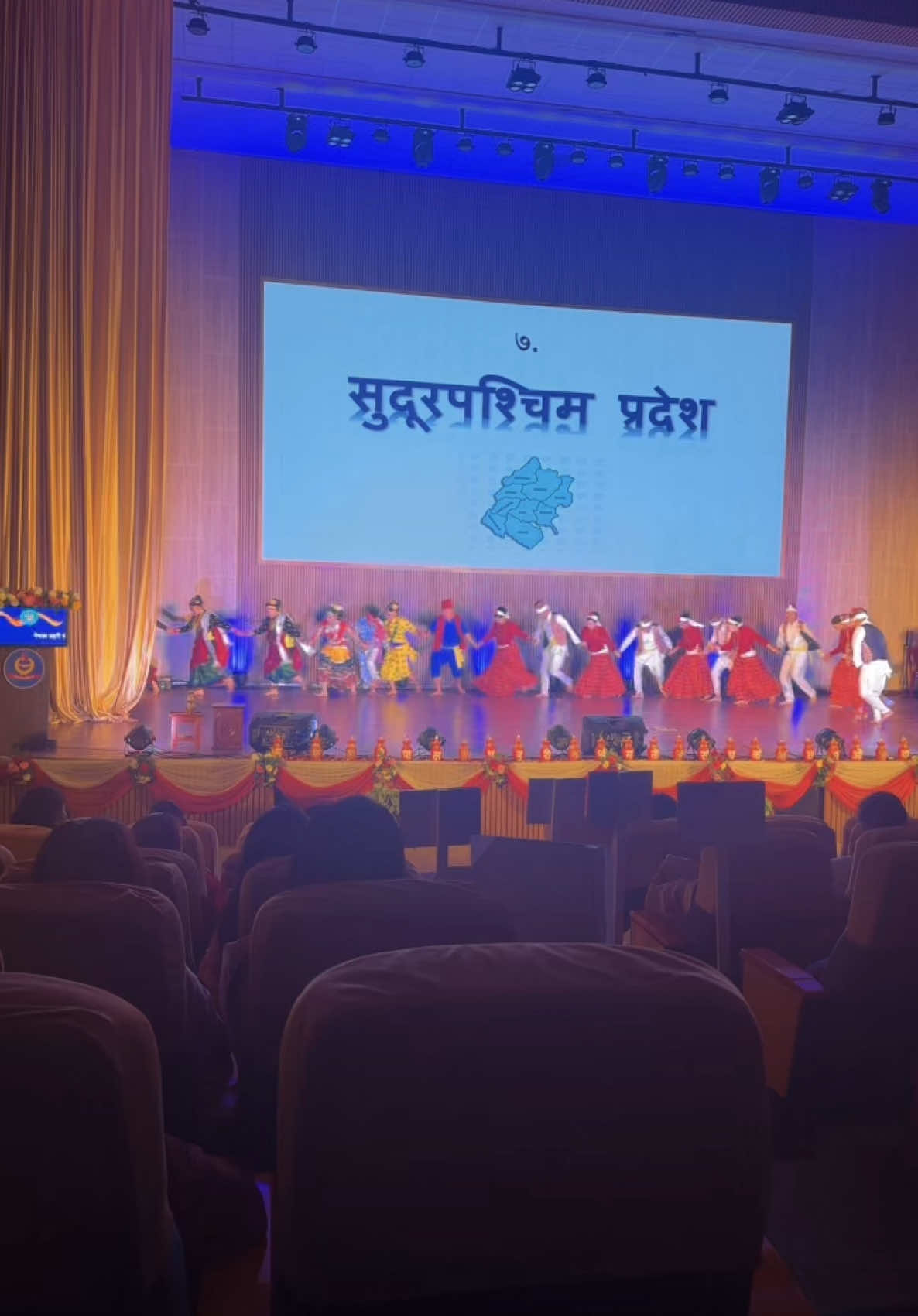 सुदुर पश्चिमको भाका - 😊 Enjoying live performances after long time 😊🥰 #fyp #foryou #foryou #fypシ #thekunz #thebrand #everest #summiter #happiness #kunjang #thanksgiving 