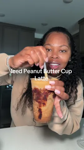 Iced peanut butter cup latte @NESCAFÉ USA #icedcoffee #coffeetiktok #creatorsearchinsights #foodtutorials #foryou 