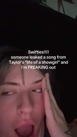 GUYS!!! #taylorswift 