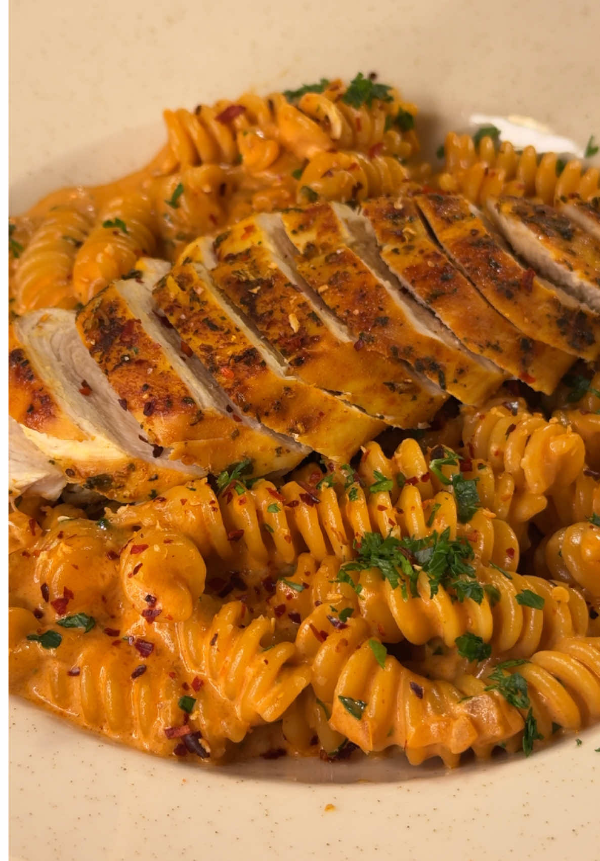 Another day, another chicken pasta recipe 🙂‍↕️🍝 #pastarecipe #chickendinner #DinnerIdeas #EasyRecipe #quickrecipes 
