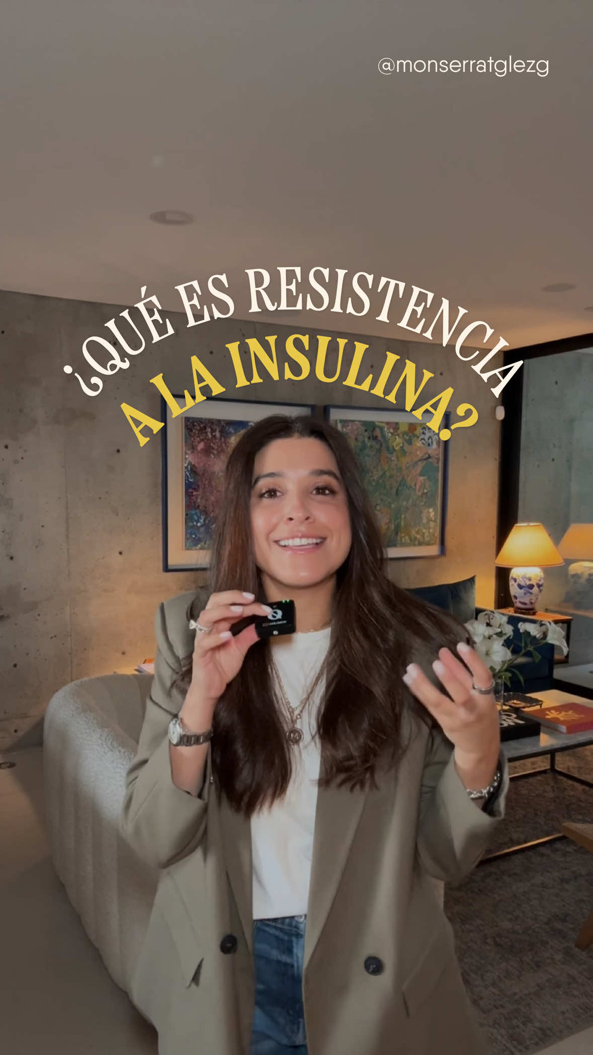 Pensamos que la resistencia a la insulina solo es un tema de azúcar... Pero en realidad, es un desajuste metabólico silencioso que puede estar afectando tu energía, tu fertilidad y tu salud hormonal? , ¿Qué pasa cuando tus células no responden bien a la insulina? Tu cuerpo compensa produciendo más y más insulina... Y eso, con el tiempo, altera tu salud metabólica. Se relaciona con: - Prediabetes y diabetes tipo 2 - Síndrome de ovario poliquístico (SOP) - Hígado graso - Inflamación crónica - Fatiga y antojos persistentes La buena noticia: sí se puede revertir. Con alimentación estratégica, movimiento diario, descanso restaurador y hábitos que regulen tu metabolismo. #Nutres #MedicinaFuncional #hiperinsulinemia #resistenciaalainsulina #saludmetabólica 