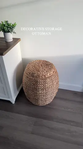 stylish and practical home decor that’s also affordable 🤍🧺 #homedecor #homedecorideas #storagehacks #storageottoman #bohochic 