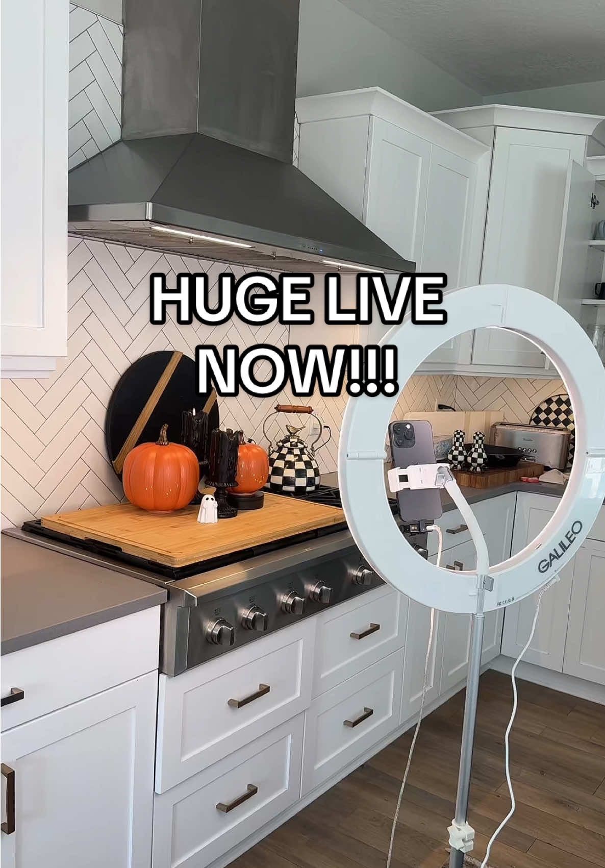 Durable Wooden Cutting Board for Kitchen Meal Prep Live Sale #kitchengadgets #cookware #cuttingboard #kitchenmusthaves #homeessentials 