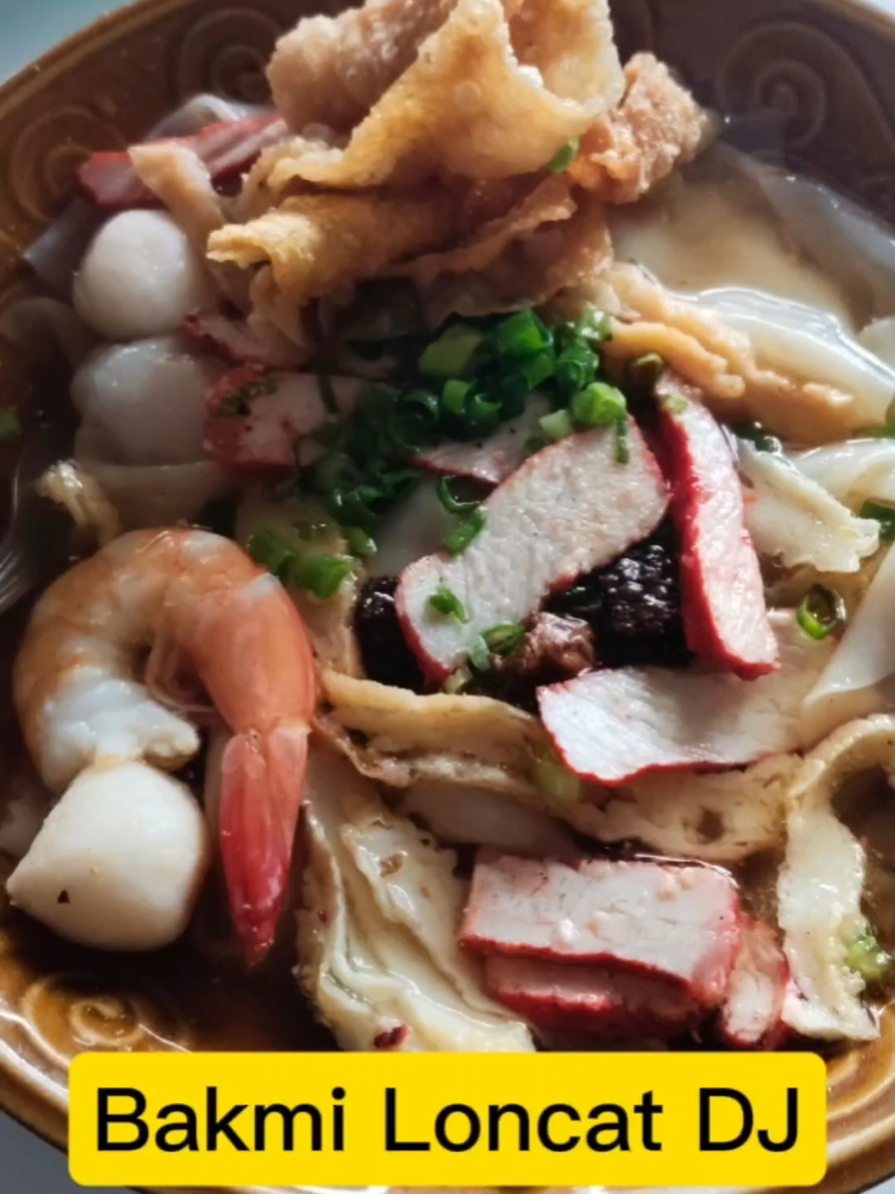 Bakmi loncat siantan #bakmi #siantan #pontianak #kuliler #chinesfood 