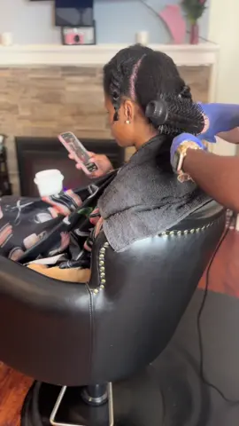 #fypシ゚viral #creatorsearchinsights #naturalhair #blowdry #blowdrybrush 