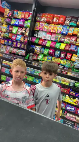 One stop express oakfield road L4 0uq #fyp 