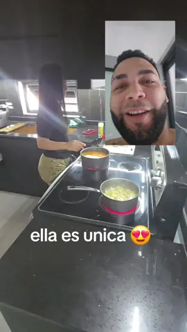Tener Una Esposa Asi Lo Es Todo 😍😍❤️❤️ @Armando  #couplescomedy #amillyonely 