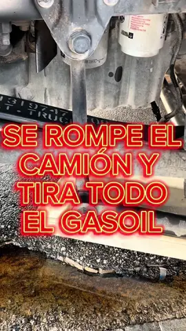 Un camión tira todo el combustible en la ITV y tenemos que cerrar, os lo enseño a ver qué opináis vosotros. #camion #gasoil #gasolina #combustible #reparacion 