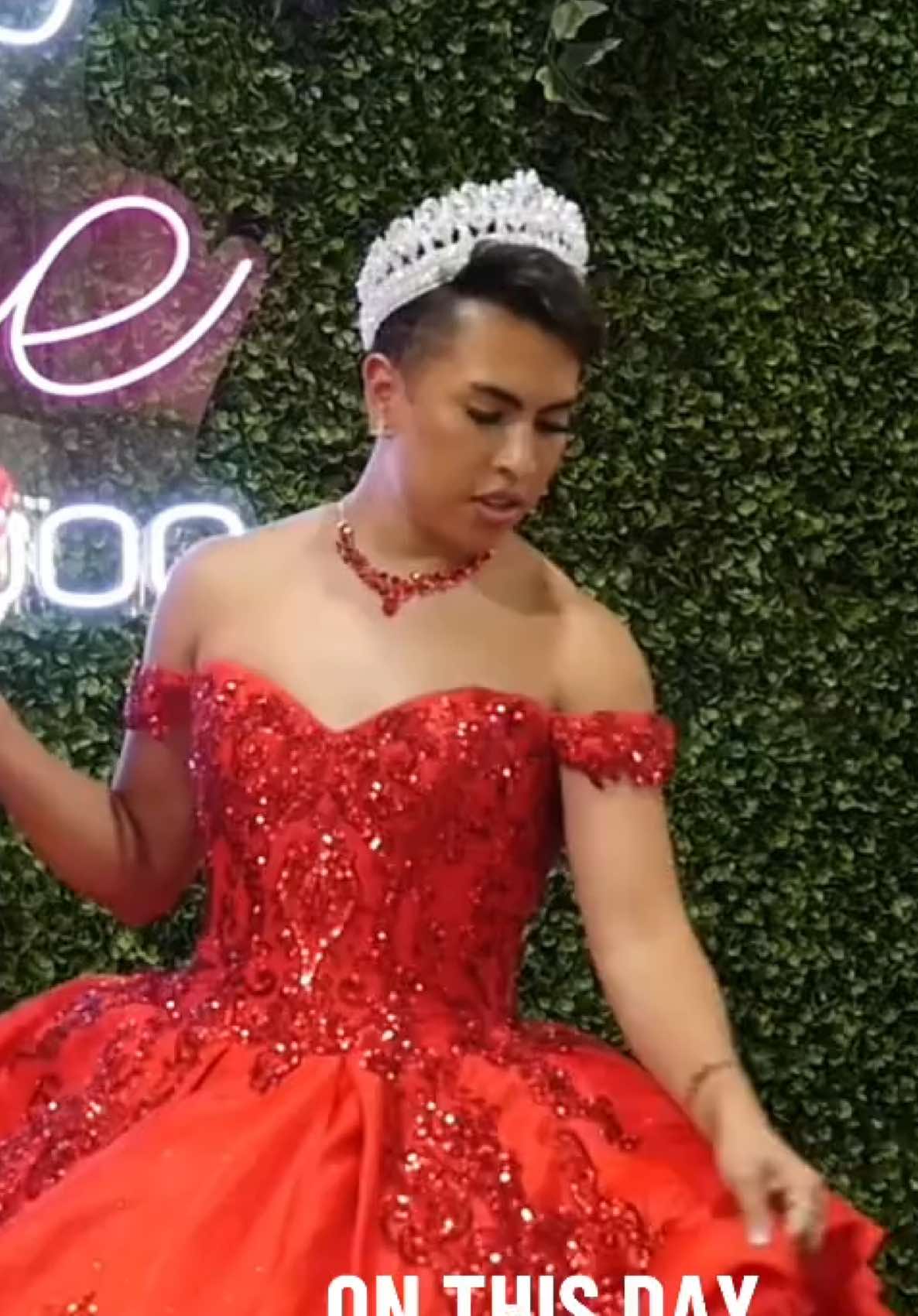 #onthisday ❤️‍🔥 @Louie #Moda2000 #quince #quinceañera #dresses 