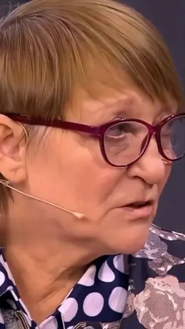 Жрешь как лошадь😁 #смех #шоу #мужскоеженское #смешно 