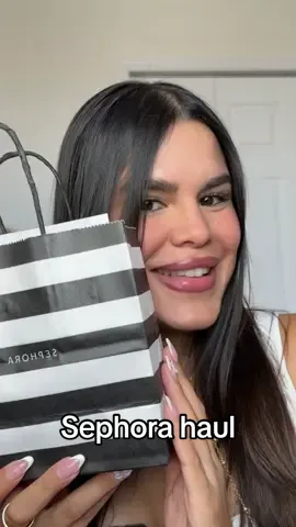 SEPHORA HAUL @sephora 🩷 loved all the products 🥹 . @Summer Fridays lip balm pink guava + blush butter balm “toasted terracotta” @Sephora Collection hydrating lip oil “Cherry” + dark circle mask  @Dae Hair dream veil hair and body mist  . @laneige_us cream skin toner  #sephorahaul #haul #beauty #makeup #laneige 