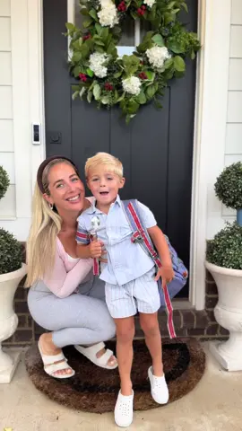1st day of preschool for my little boy and I’m in complete denial 😭💔🫶🏻 summer forever plz #momvlog #ditl #purebarre #fitmom #dailyvlog 