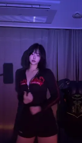 이번에는 쪼금 색다르게..!? #윤진주챌린지 #쿠르미 #에이설마해시태그하나했는데추천띄워주겠어 #추천 #여고생 