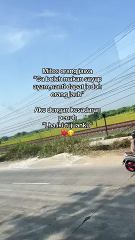 Karepe kan ancene cari yg jauh#ldr #ldrcouple