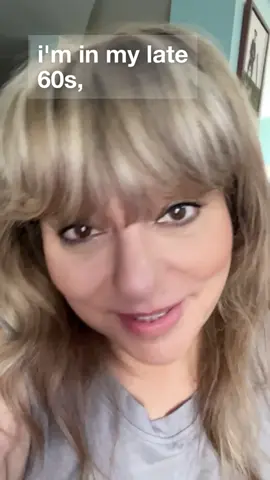 🌟 At 68, I’ve learned something powerful 💫 Confidence isn’t about chasing youth 👩‍🦳✨ It’s about owning your truth, standing in your story, and knowing exactly who you are 💃💪 Every wrinkle tells a story 📖, every scar holds a lesson 💔➡️❤️, and every year adds more strength 🔥 To all my beautiful women out there — remember: age doesn’t define you, it REFLECTS you 🌹🌈 #AgeIsNotMyCage #AgeIsNothingButANumber #PositiveAging #AgingWell #MontrealInfluencer      