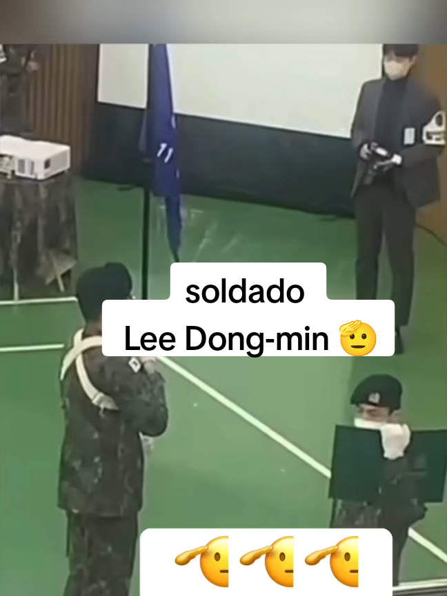 soldado Lee Dong-min 😍😍😍🫡🫡#chaeunwoo #astro #Aroha 