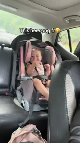 This her song🤣 #baby #babygirl #babytok #fyp #dancingbaby 