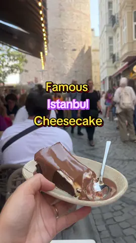 Must try San Sebastián cheese cake in Istanbul 🧀 🍰  #istanbul #turkiye #galatatower #cheesecake #istanbulfood 
