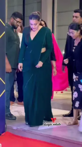 #viral #bollywoodsongs #foryou #viralvide #foryoupage 🥺