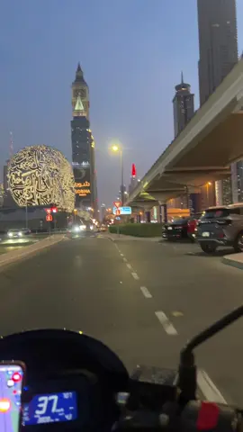 Hyeee song.                              #Bikewalaali #unfreezemyacount #bikewalaali_014 #dubaii #talabat 