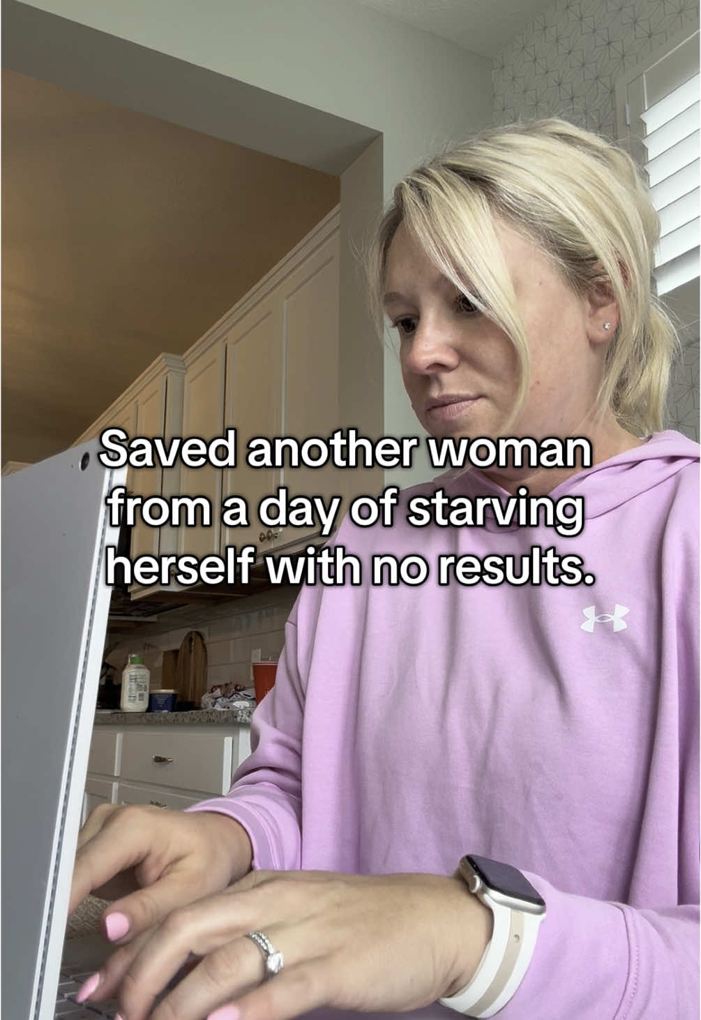 Starving herself and not getting the results you want? I get it 🥹 and I can help.  #weightloss #fatloss 