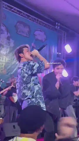 Trước đấy Gem có lên stage hát rồi, giờ tới lượt Fot #GMMTVOuting2025 #Fourthnattawat 