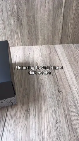 #fyp #howkick #sneakers #sneakerhead #shoes #unboxingvideo #review #airjordan #travis #travisscottjordan4 