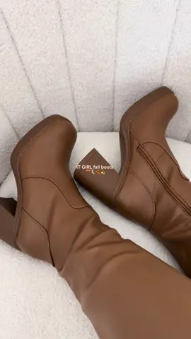 Perfect for fall ootds!🤎 These are in the shade “tan” ✨ #fallaesthetic #fall #fallboots #tiktokshopcreatorpicks #fallfashion 