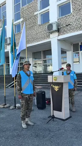 📢 Ақсу ауданында мобилизациялық оқу-жаттығу өтуде 2025 жылғы 19-29 тамыз аралығында І.Жансүгіров ауылында 91 әскери міндетті азаматтың қатысуымен мобилизациялық оқу-жаттығу басталды. 🔹 Жаттығудың мақсаты – жергілікті атқарушы органдардың, әскери комиссариаттар мен өзге де қызметтердің мобилизациялық жағдайда іс-қимылға дайындығын тексеру. 🔹 Жеке құрамды жинау, орналастыру, байланыс жүйесін ұйымдастыру және тактикалық міндеттерді орындау бағыттары пысықталуда. 🔹 Әскери және азаматтық құрылымдардың өзара іс-қимылына, материалдық-техникалық базаның дайындық деңгейіне баса назар аударылуда. 🇰🇿 Мұндай іс-шаралар өңірдің мобилизациялық әлеуетін арттыруға және ұлттық қауіпсіздікті нығайтуға бағытталған. #АқсуАуданы #МобилизациялықОқуЖаттығу #ҰлттықҚауіпсіздік