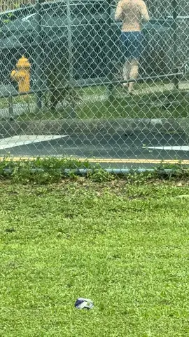Just waiting to pick up my son and this shirtless shoeless man passes by jogging 🤨#foryoupage #miami 