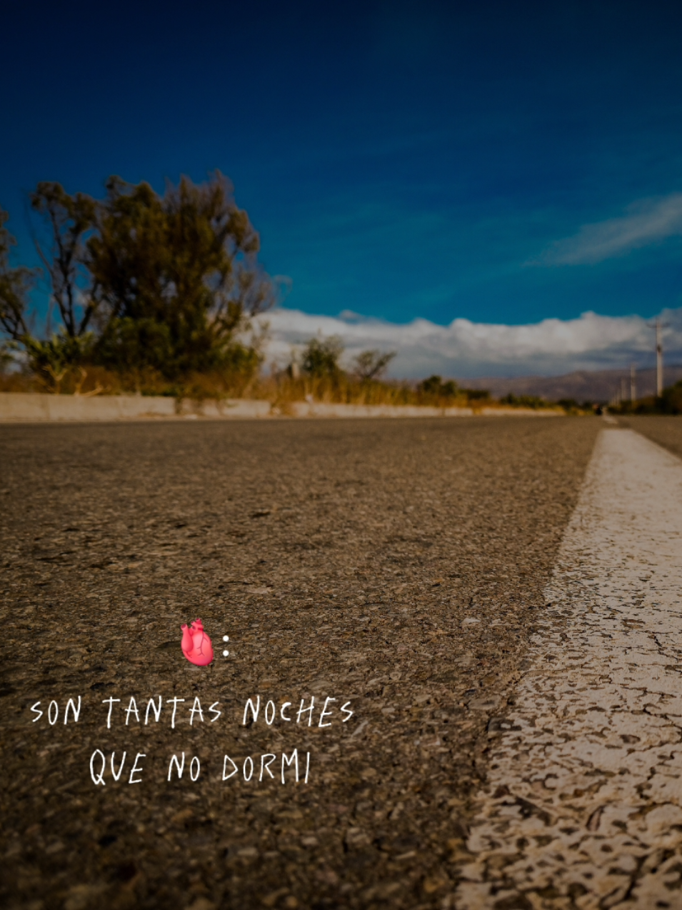 son tantas noches - los kjarkas  #folkloreboliviano #cancionesparaestados #sontantasnoches #kjarkas #loskjarkas 