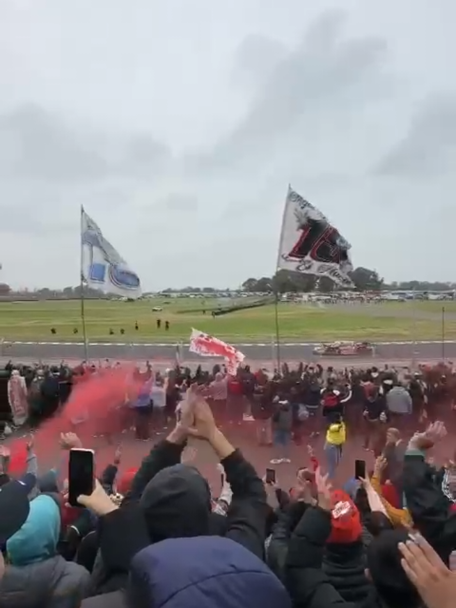La magia del #TCenBuenosAires ❤️  #turismocarretera #canapino #la15 #chevrolet 