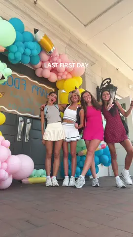How is this even real #lastfirstday #bama #OOTD @Kylan Darnell @SANYA!!!! @Leah Kathryn 