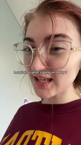 spoiler alert i had to come back & it was colitis🙃 they suck & tried to say i was back for more morphine???! (i got chapstick after this vid)