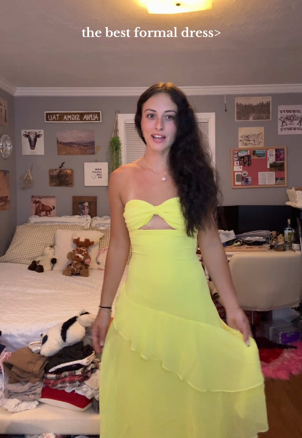 Genuinely the prettiest dress I’ve put on I feel like a princess #dresstok #formaldress #thatssofetch #outfitinspo #fashiontiktok 