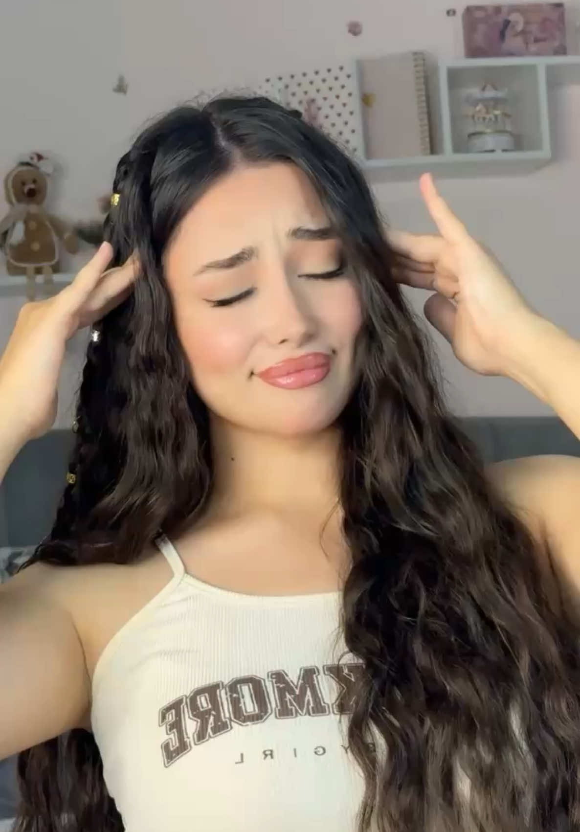 صداع جتني دوخة من جمالكن 🔥🤭