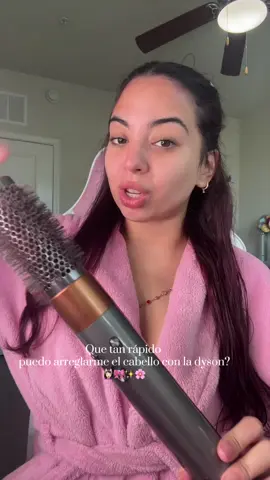 Muy rápido o no? Yo pienso que volé JAJAJJAJA @Dyson USA #dyson #blowout #hair #girls #blowoututorial 