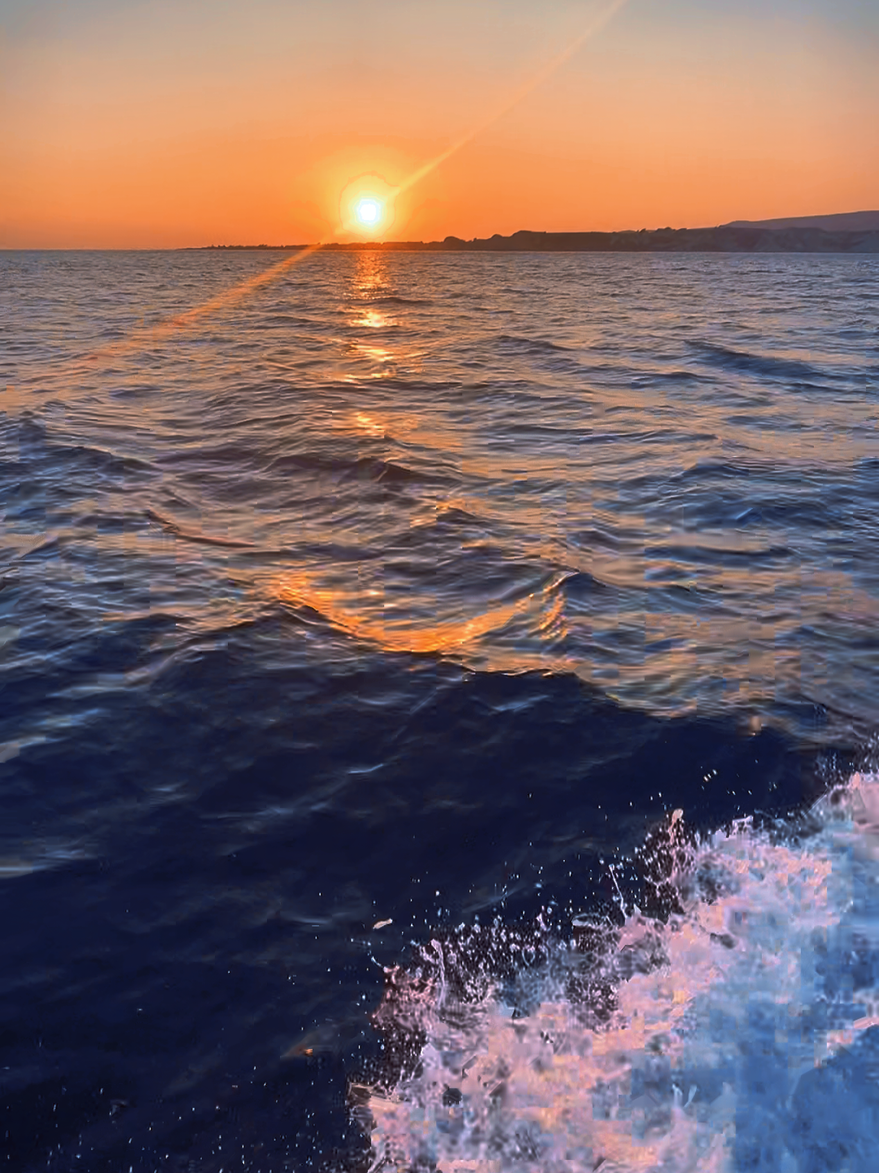 Απέραντο γαλάζιο... #sunsetlover #sea #greece #loveyou 