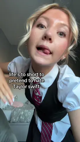 my queen #fyp #blowup #viral #taylor #taylorsversion @Taylor Nation @Taylor Swift 