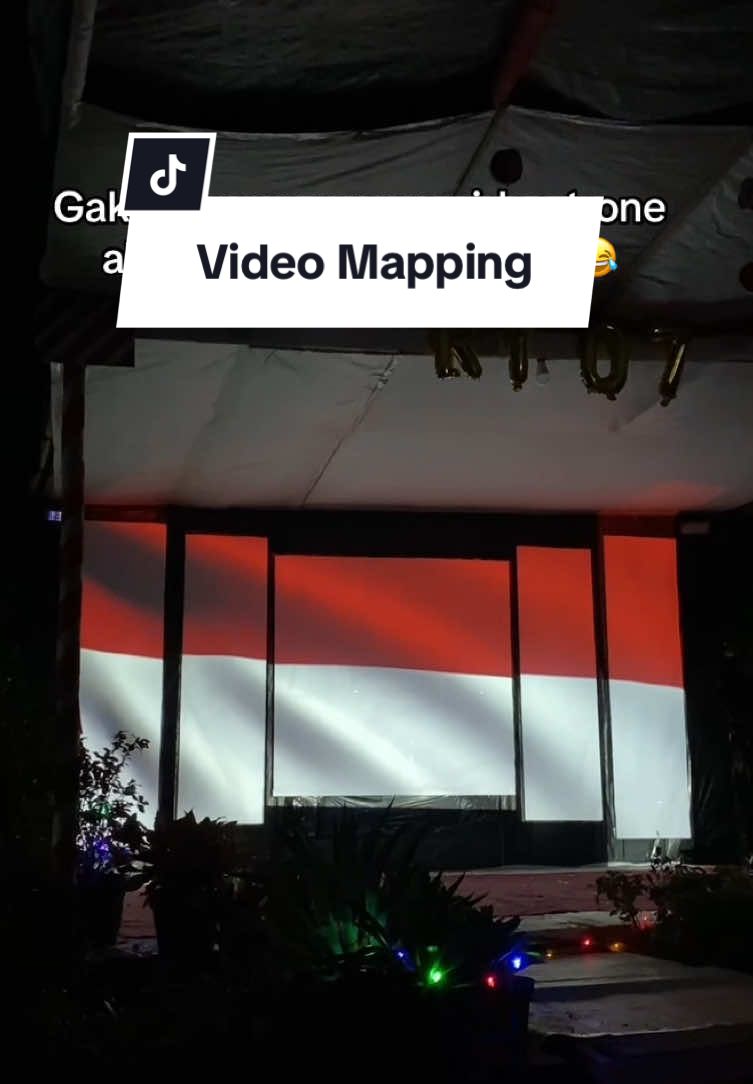 Versi murah meriah, hasil tetep meriah 😎 #videomapping #malamhutri #malamtirakatan #hutri80indonesia🇮🇩 