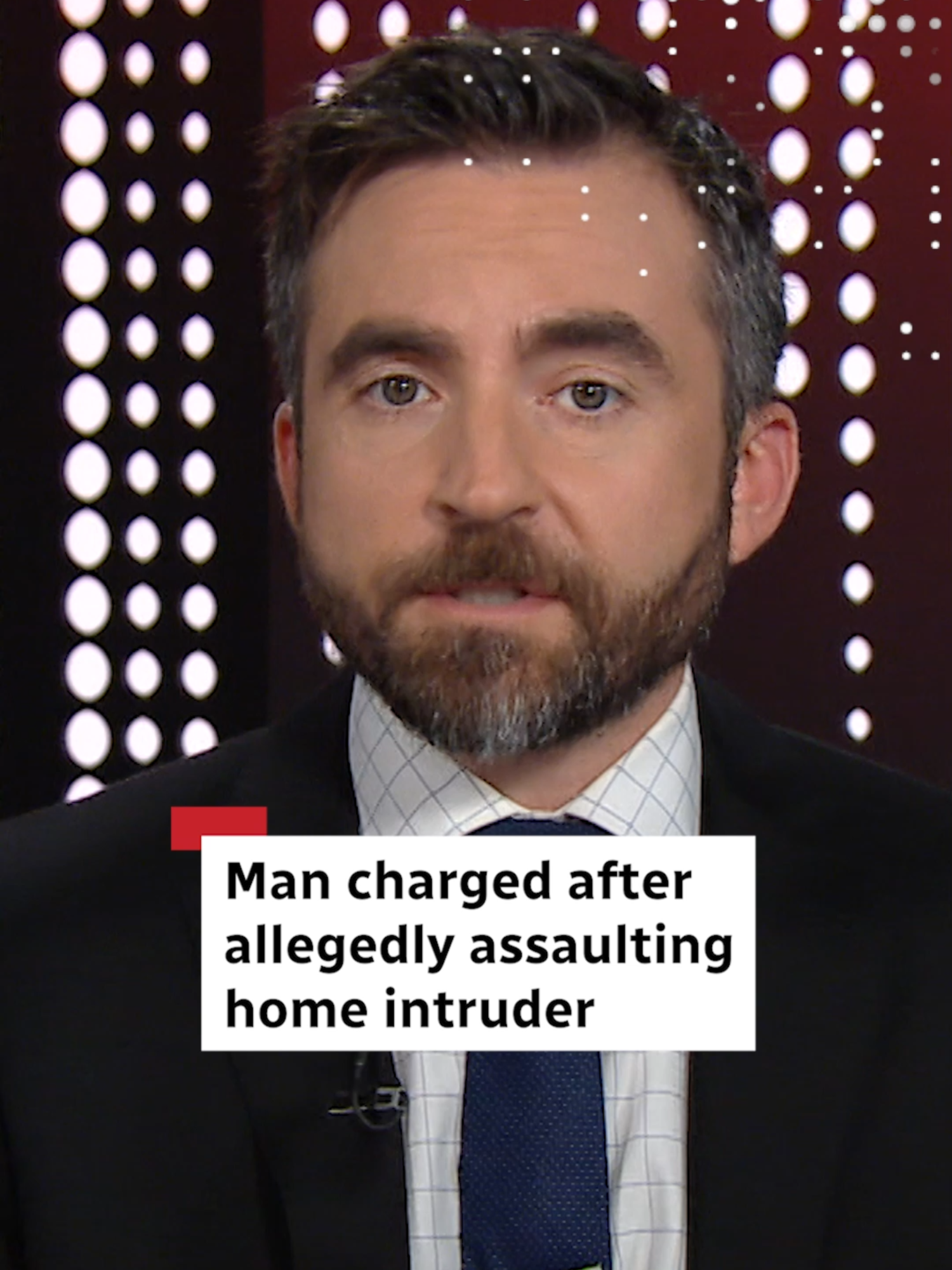 A man is facing assault charges for allegedly injuring an intruder inside his apartment in Lindsay, Ont., early Monday morning, according to local police. He’s since been released from prison, but the incident has sparked a conversation about self-defence laws in the province. #Ontario #Police #SelfDefence #Crime #News #Moment #CBCNews