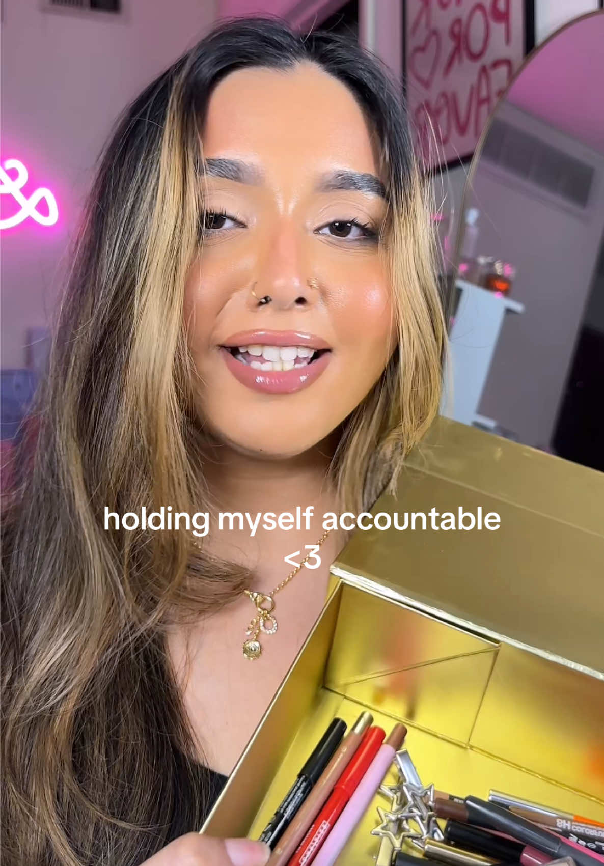 my chaos is showing 😭 but decluttering my lip liner collection had to happen🥲 - - - - #lipliners #decluttering #makeupdeclutter #makeupaddict #makeupcollection  @makeupbymario @Glossier @Saie @Huda Beauty @ONE SIZE BEAUTY @rhode skin @Haus Labs by Lady Gaga 