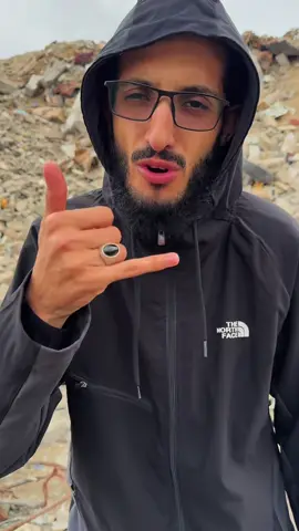 ⁨	اتصلو فيا وقالوا لي تعال خذ اخوك محطوط في كيس !!⁩