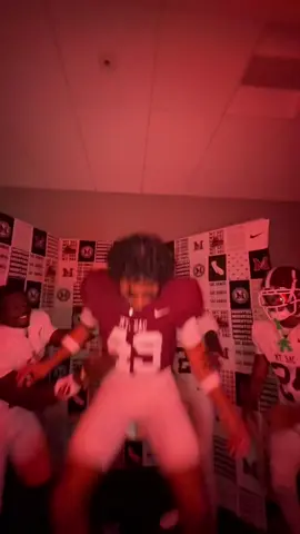Get in thera🕺 #cfb #football #mediaday #fyp #mtsac  @Eblack🖤🇭🇹 @qui1s_ @Cole Taylor 💰 